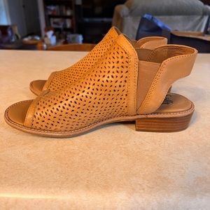 Softt sandals. Size 8.5 leather